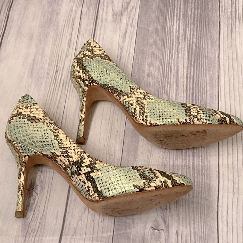Gorgeous Coach high-heeled shoes - Picture 3 of 16
